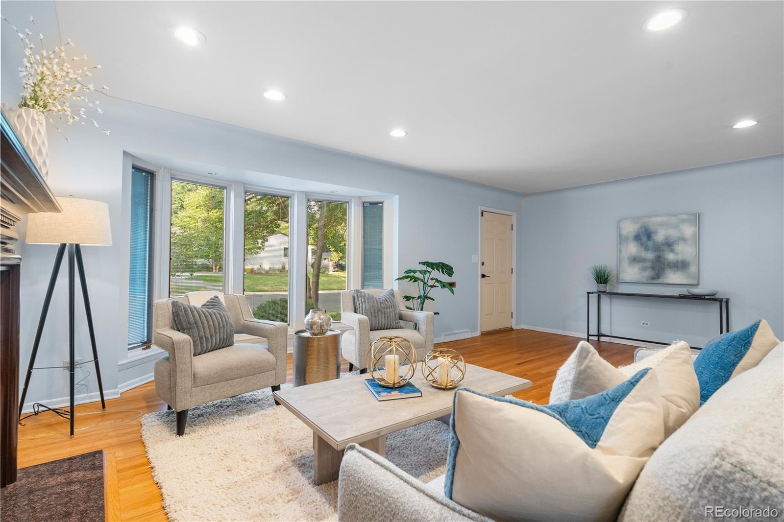 3223 S Columbine Street