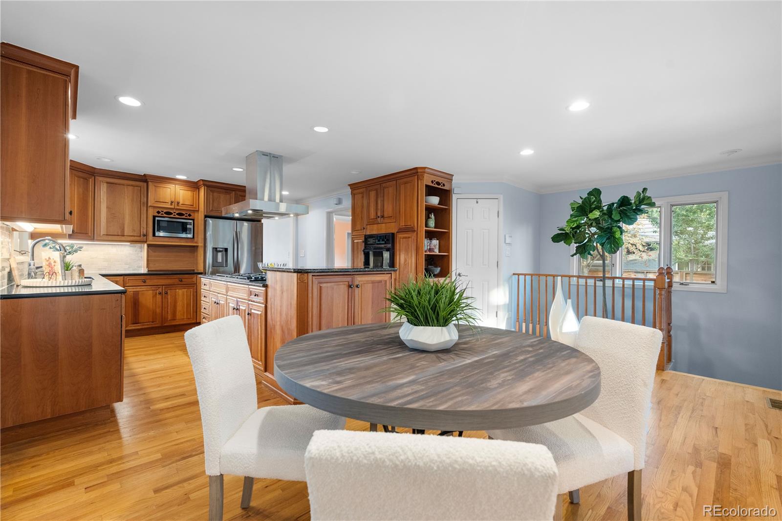 3223 S Columbine Street