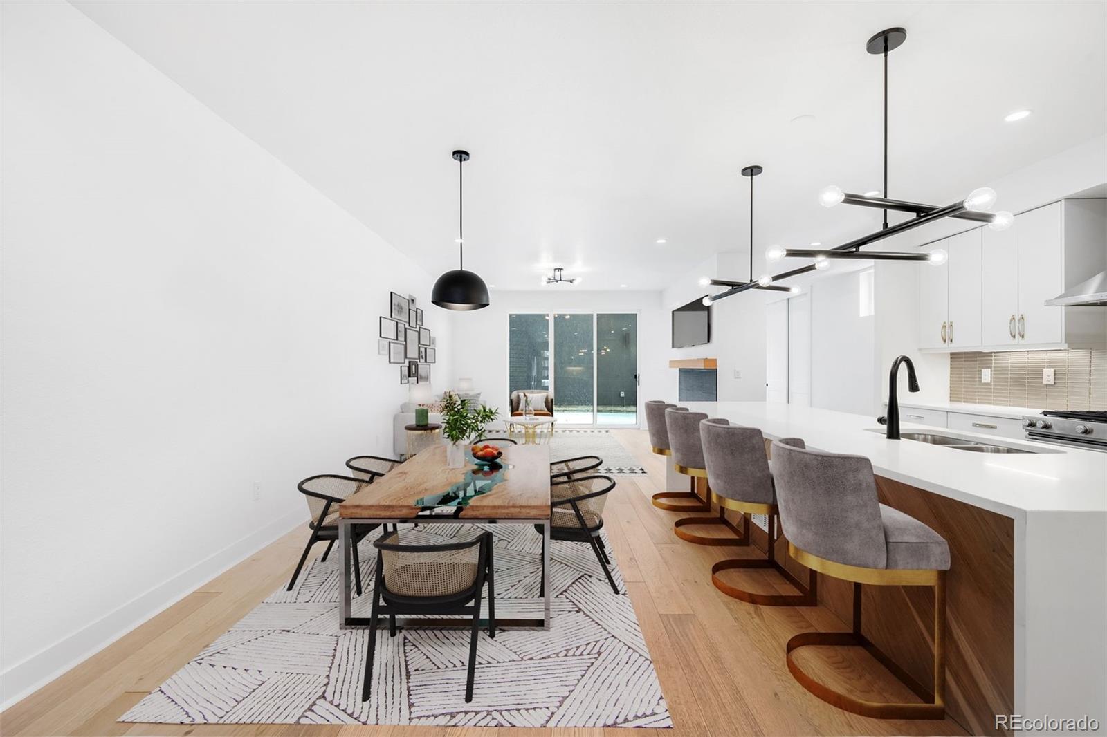 4227 Mariposa Street