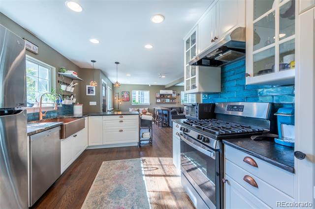 704 5th Street