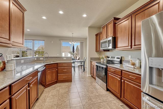 4831 Sunshine Place