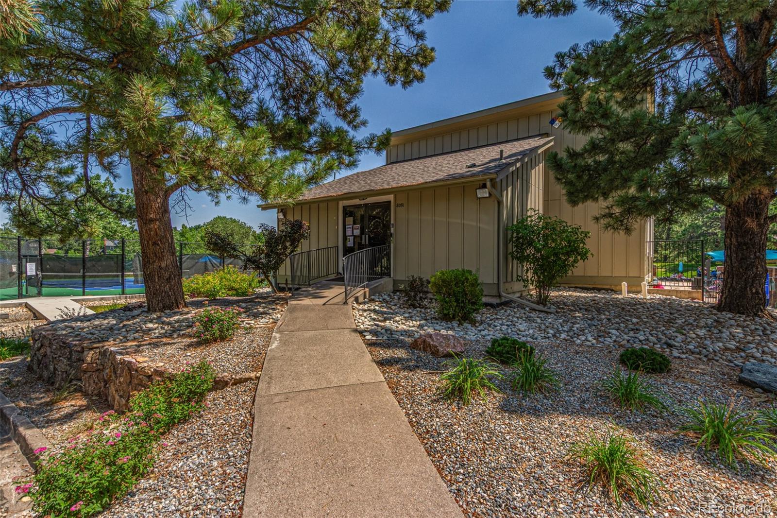 8039 E Phillips Circle