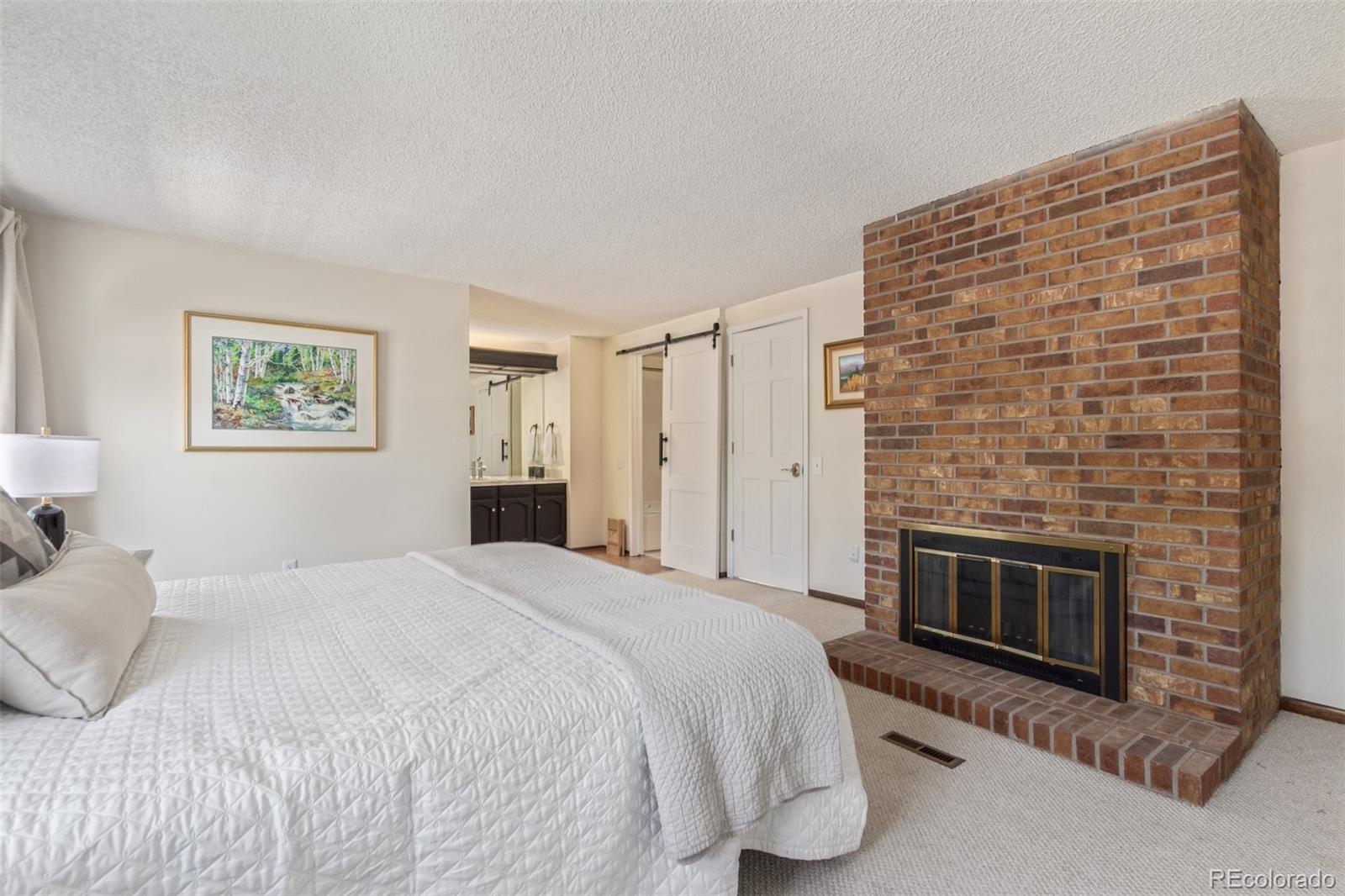 8039 E Phillips Circle