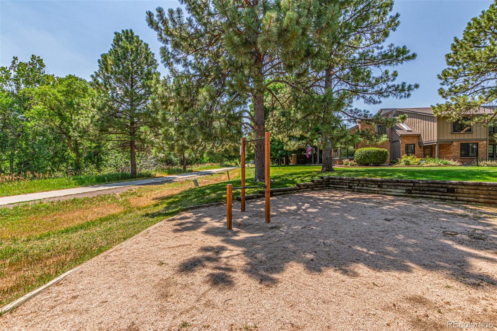 8039 E Phillips Circle