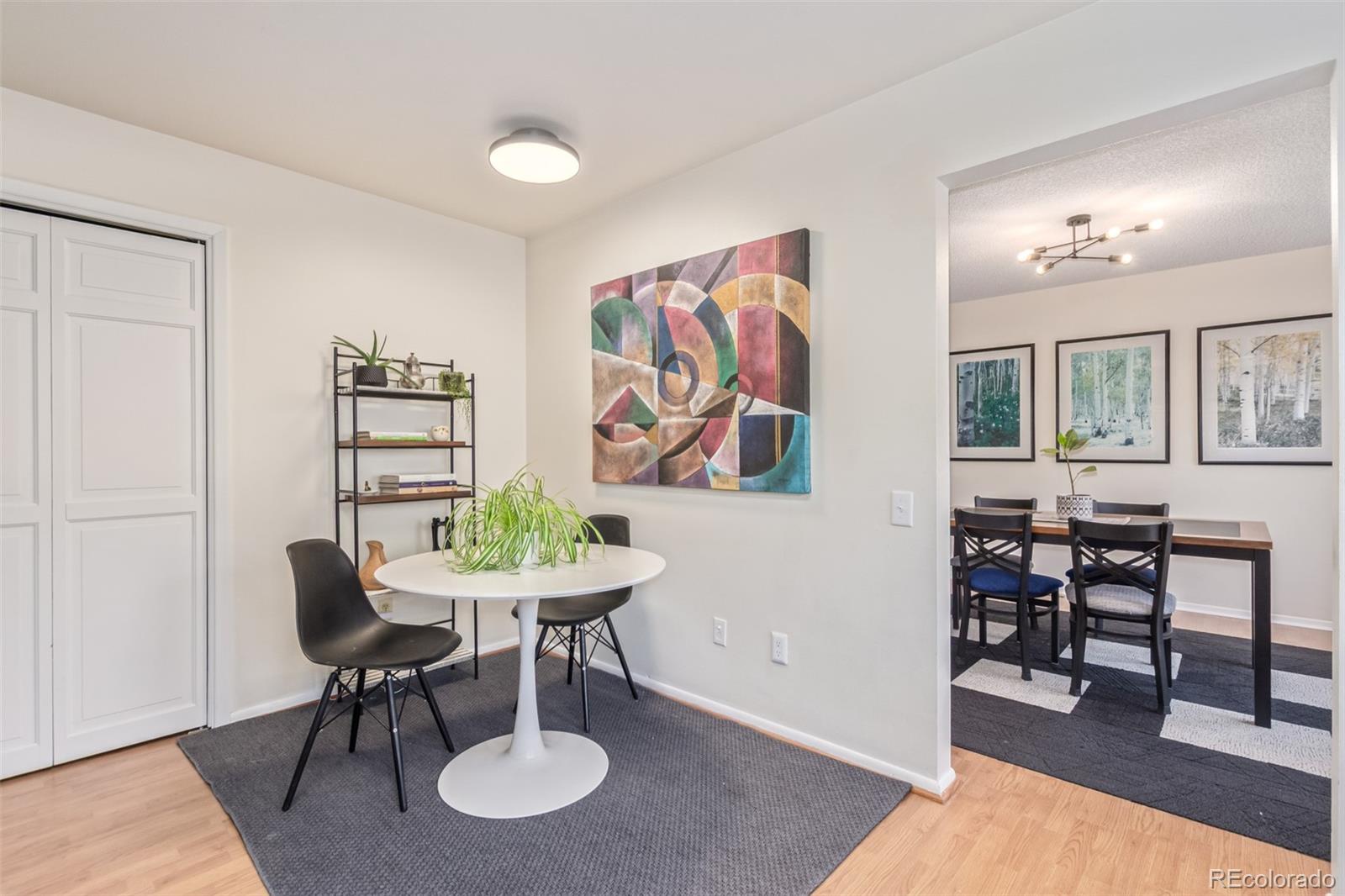 8039 E Phillips Circle