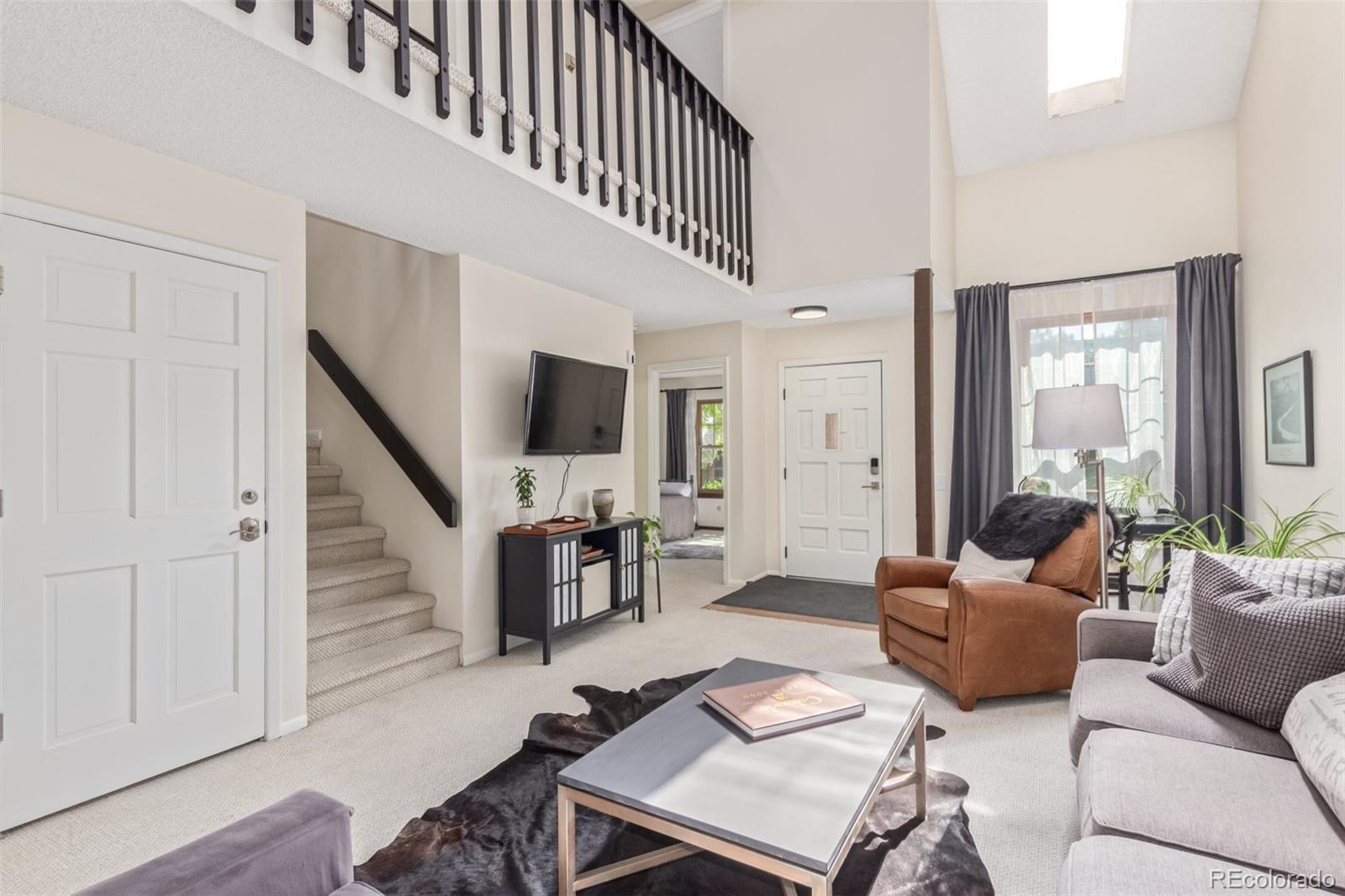 8039 E Phillips Circle