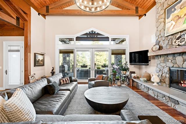 4491 Shoshone Drive