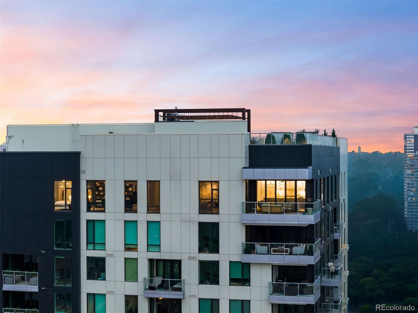 155 Steele Street Unit: 1215