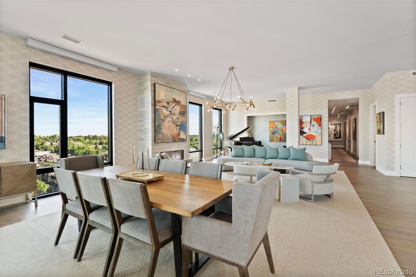155 Steele Street Unit: 1215