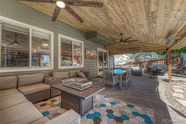 2908 Canyon Crest Place