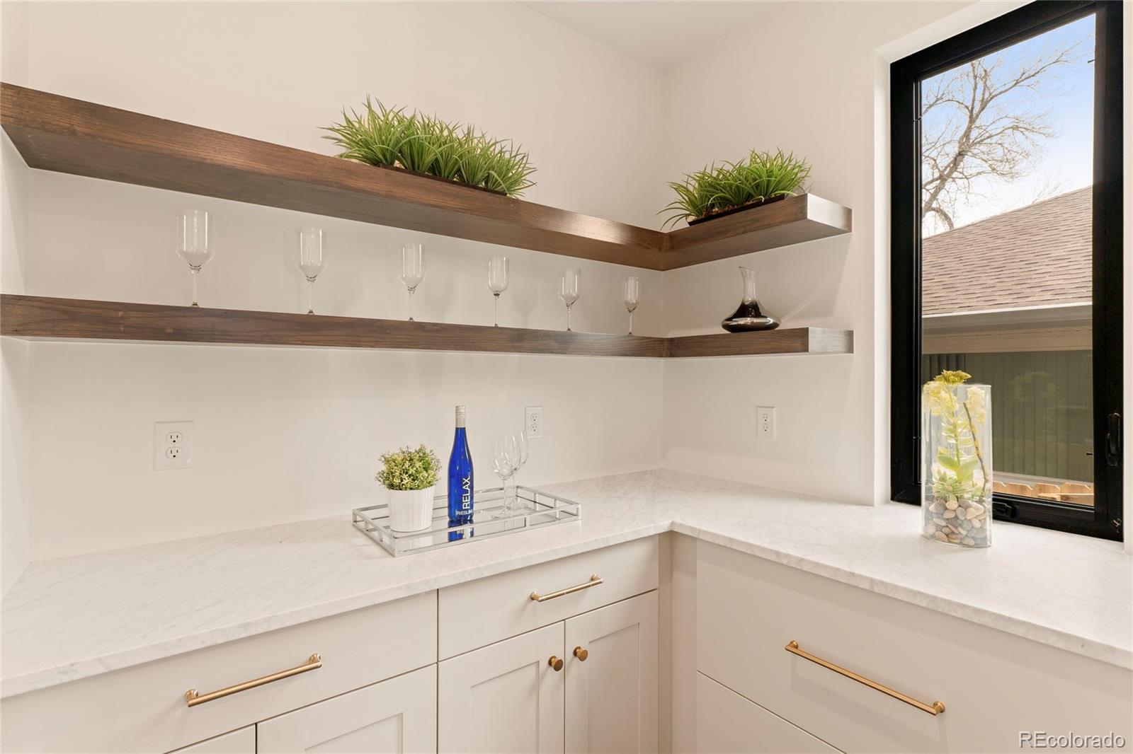 2610 N Monroe Street