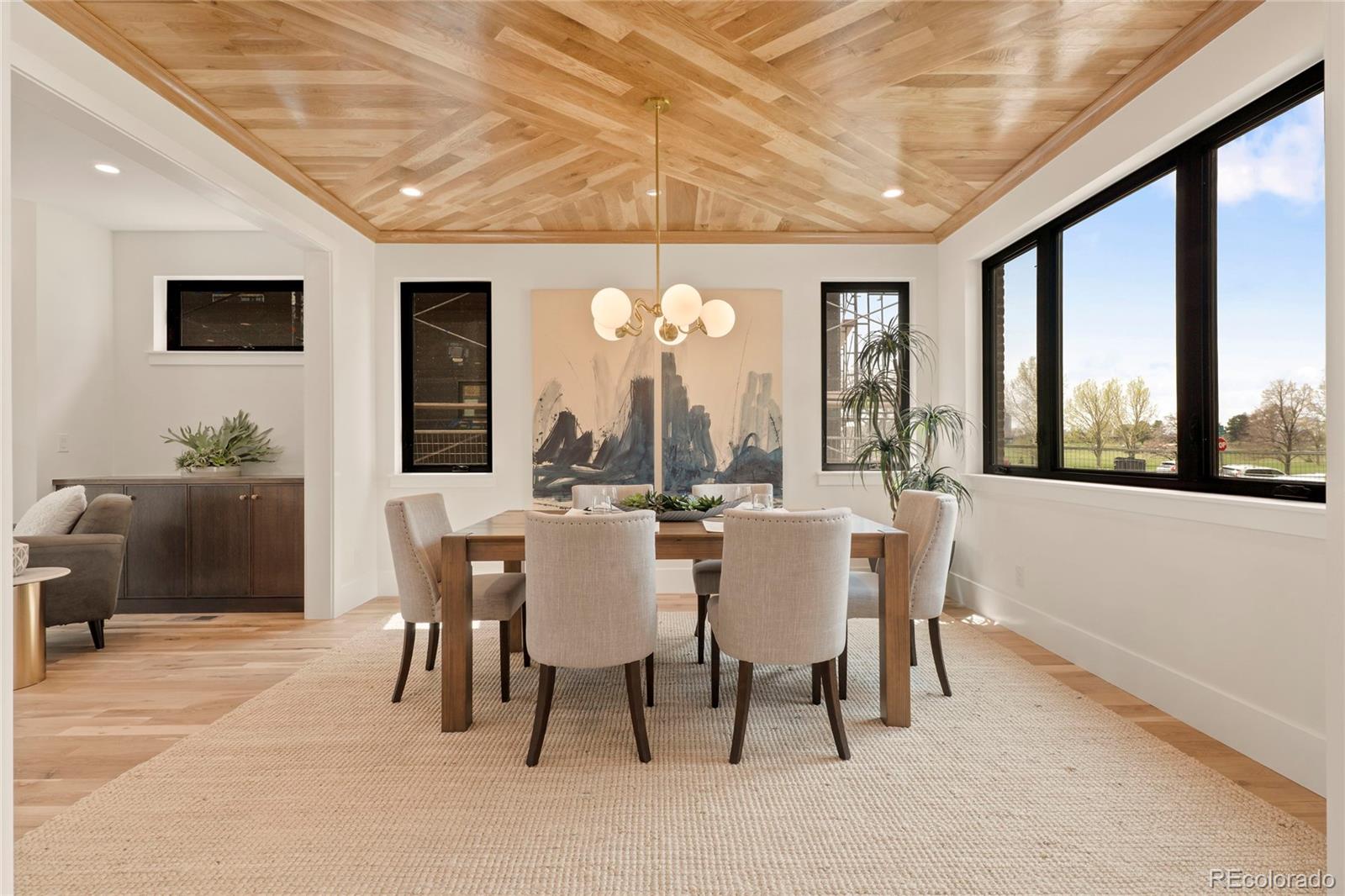 2610 N Monroe Street