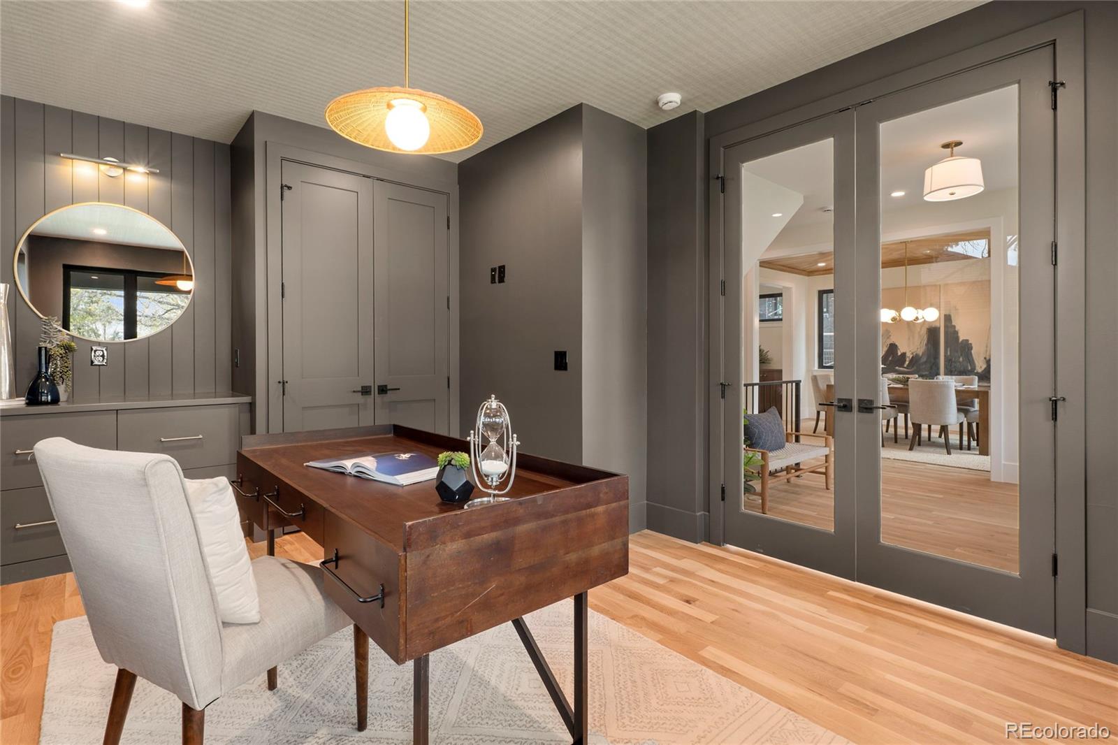 2610 N Monroe Street