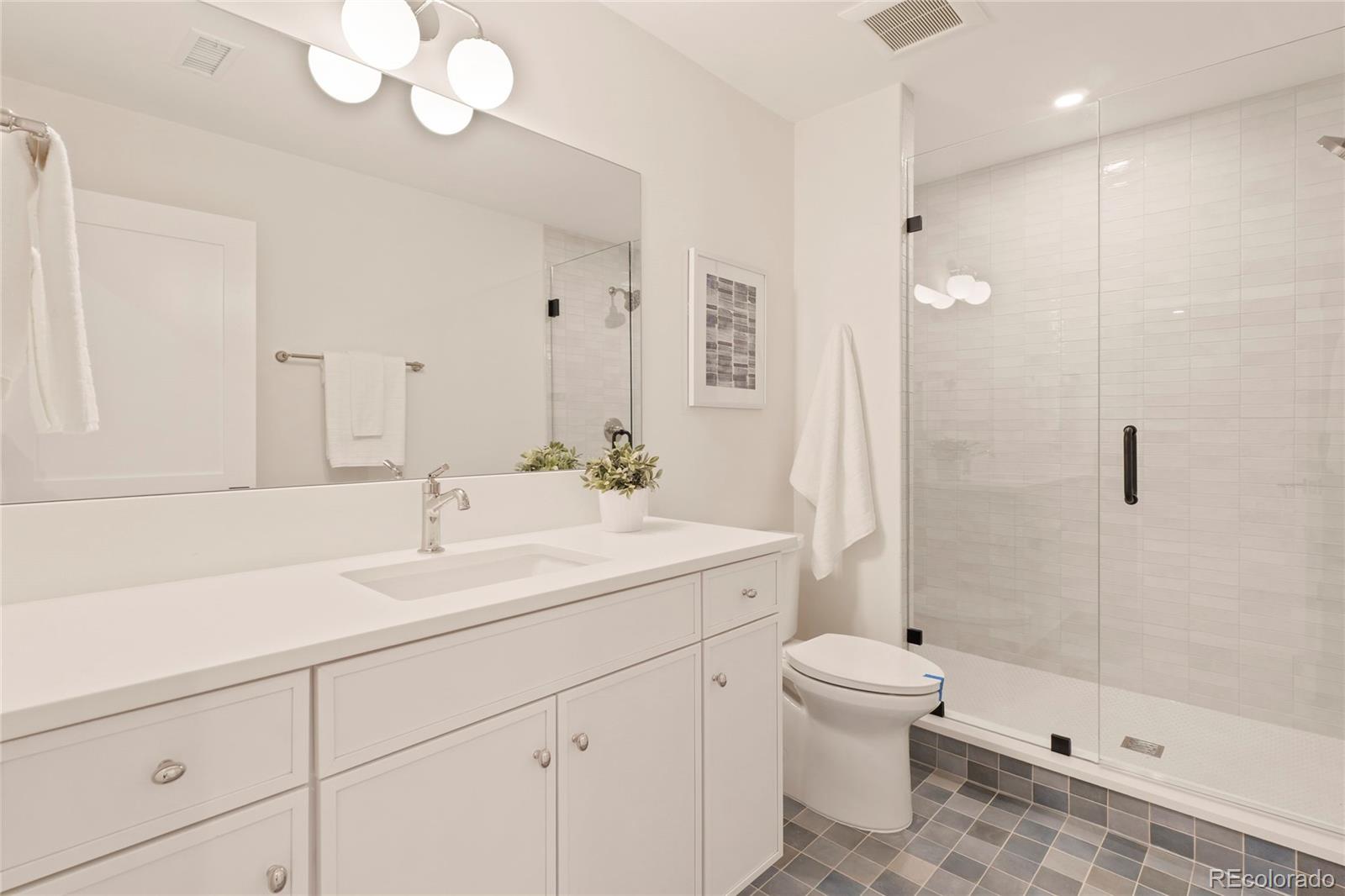 2610 N Monroe Street