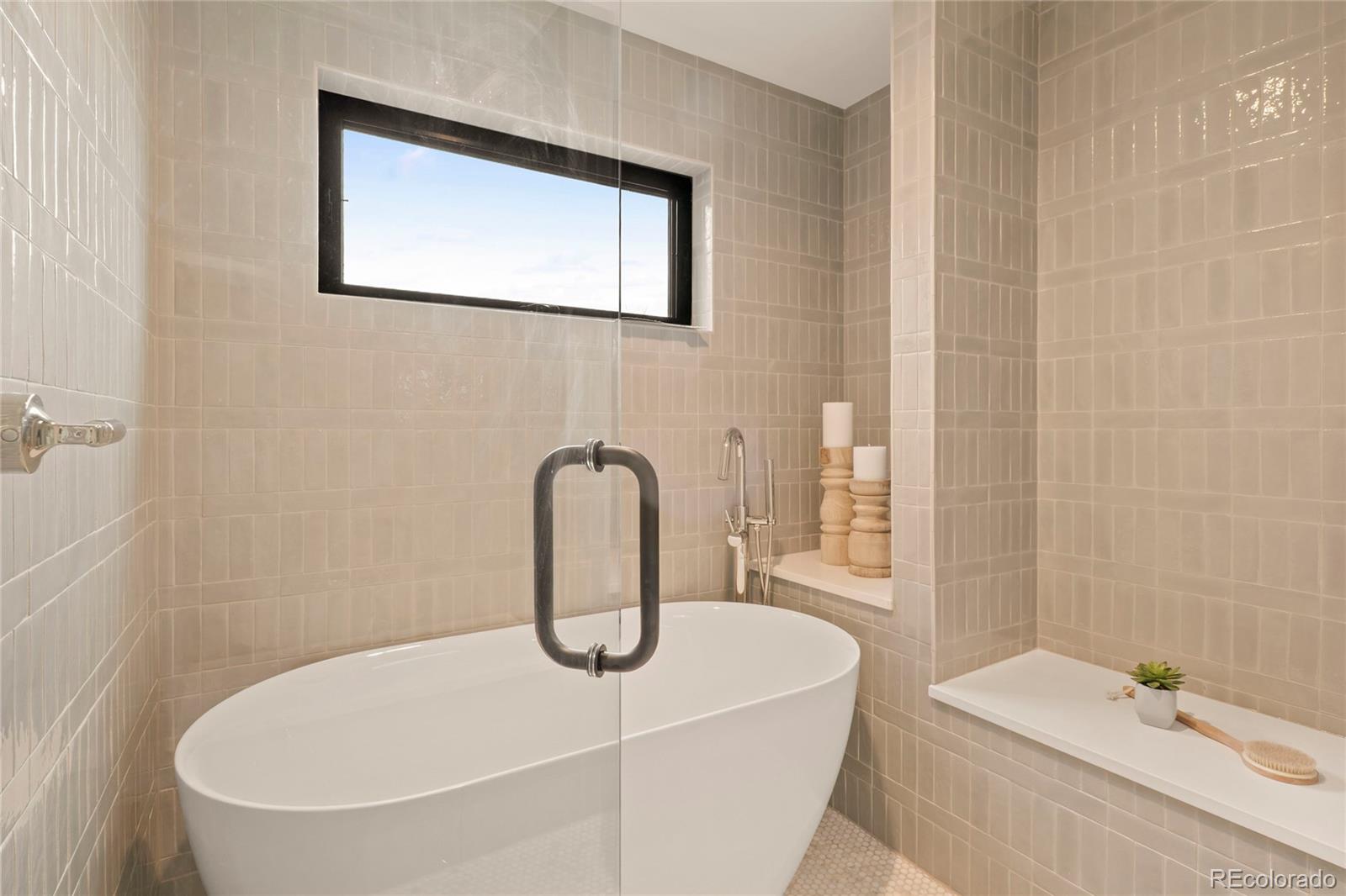 2610 N Monroe Street