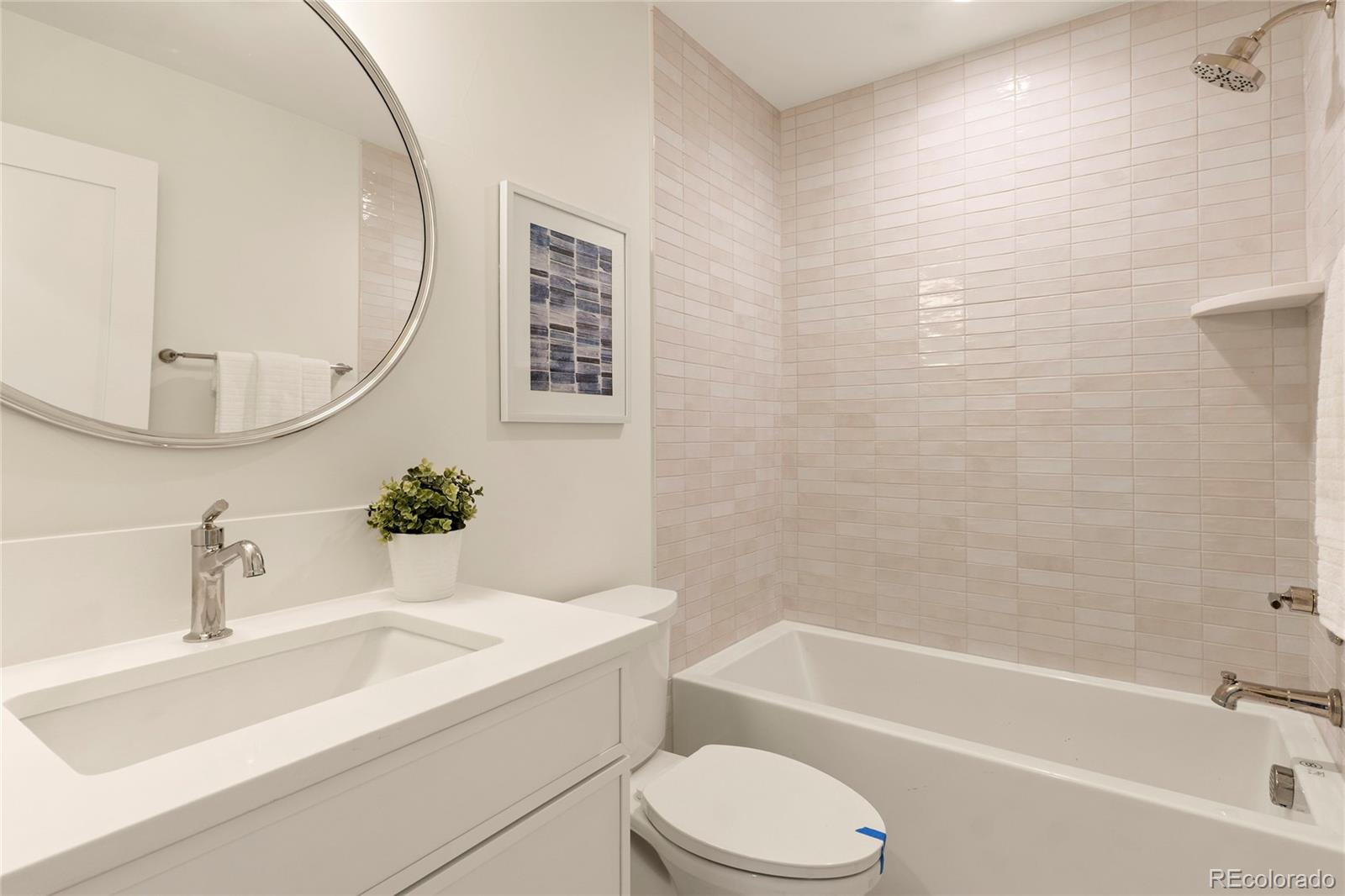 2610 N Monroe Street