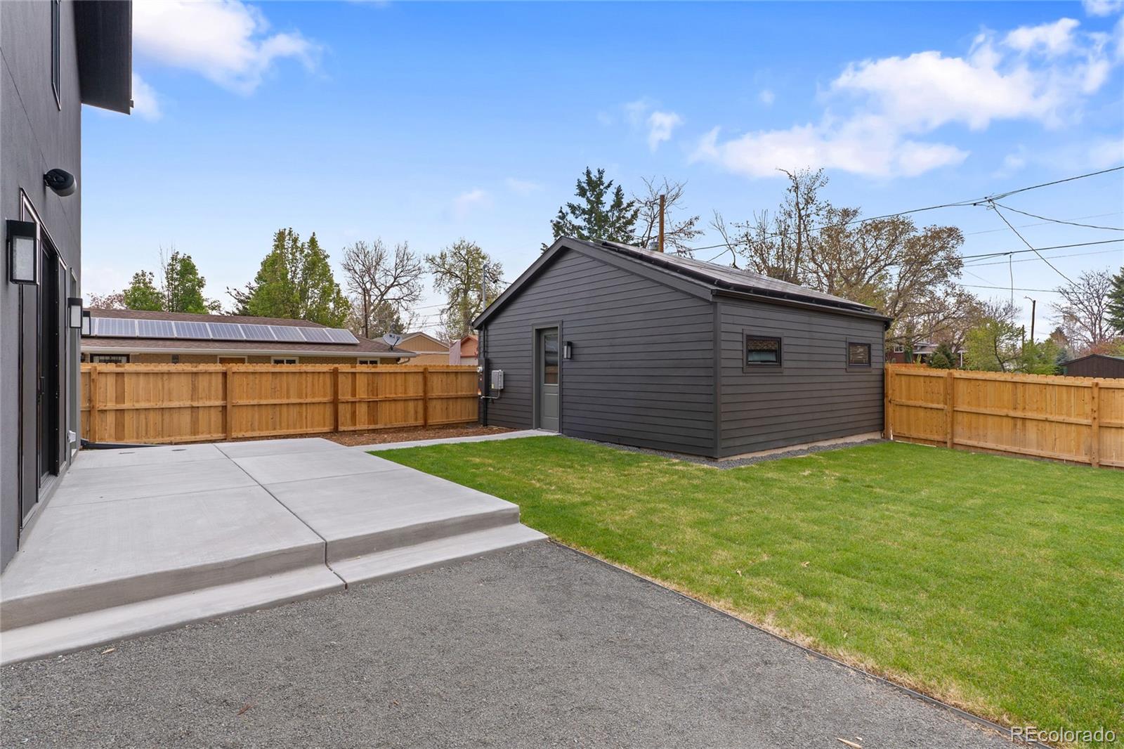 2610 N Monroe Street