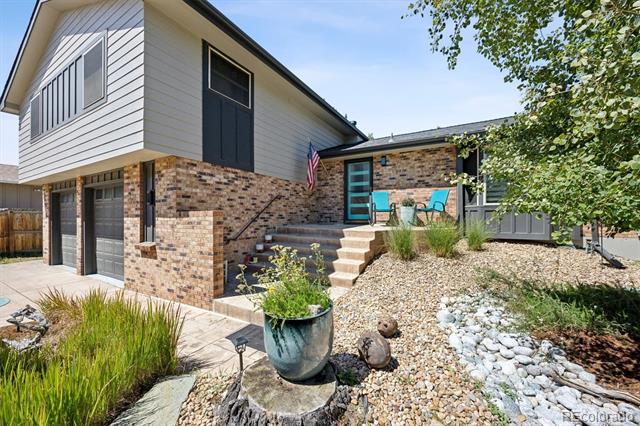 9321 W 90th Drive