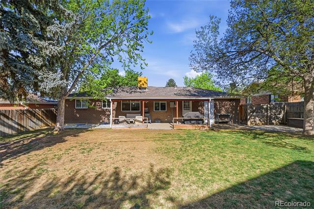 1637 S Balsam Court