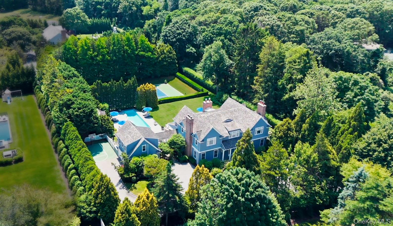 327 Georgica Road