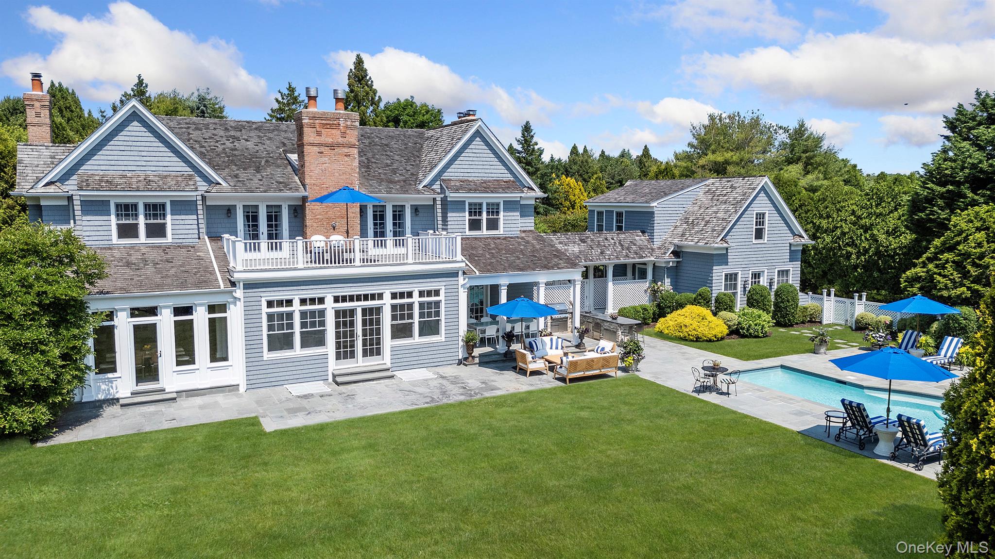 327 Georgica Road