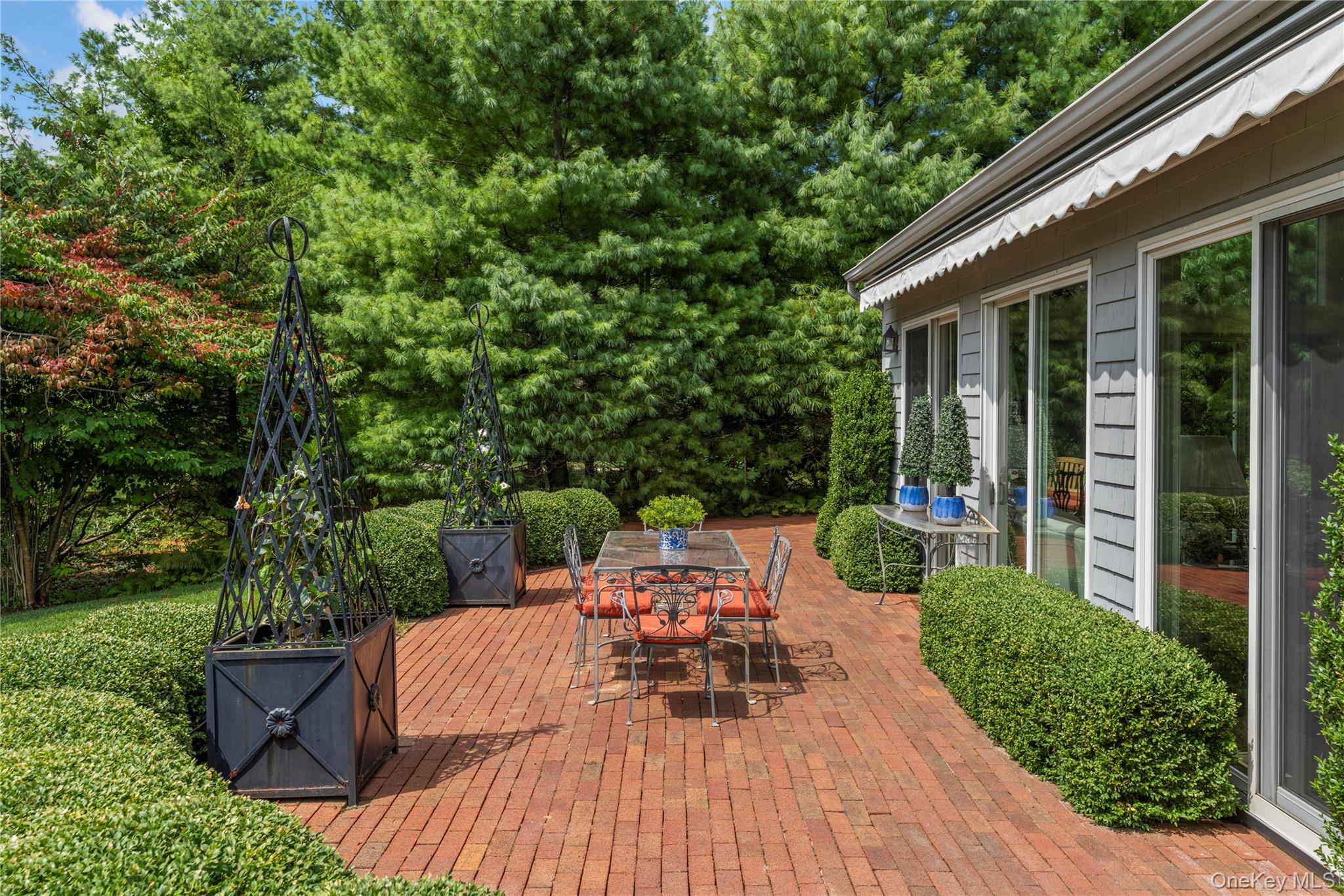 30 Huckleberry Lane
