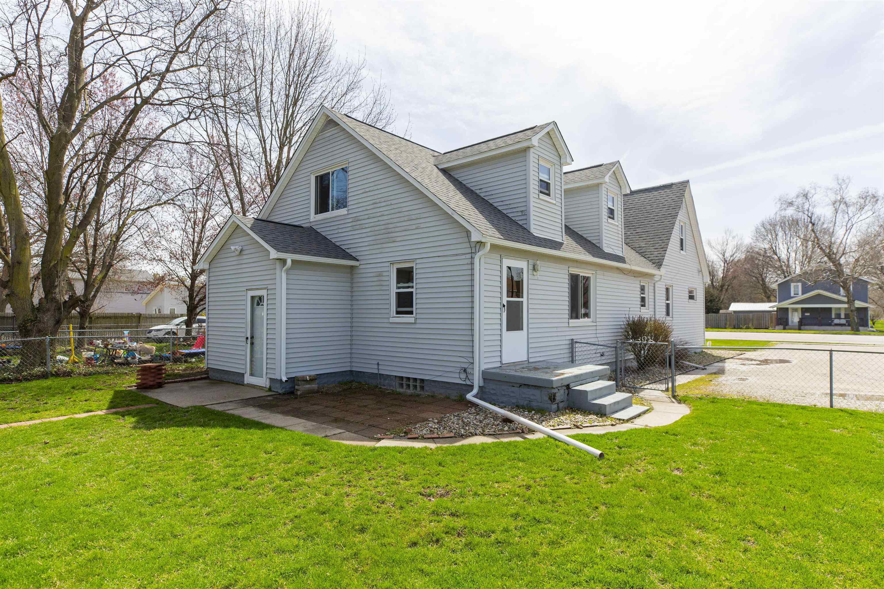 3708 E Lincolnway Highway