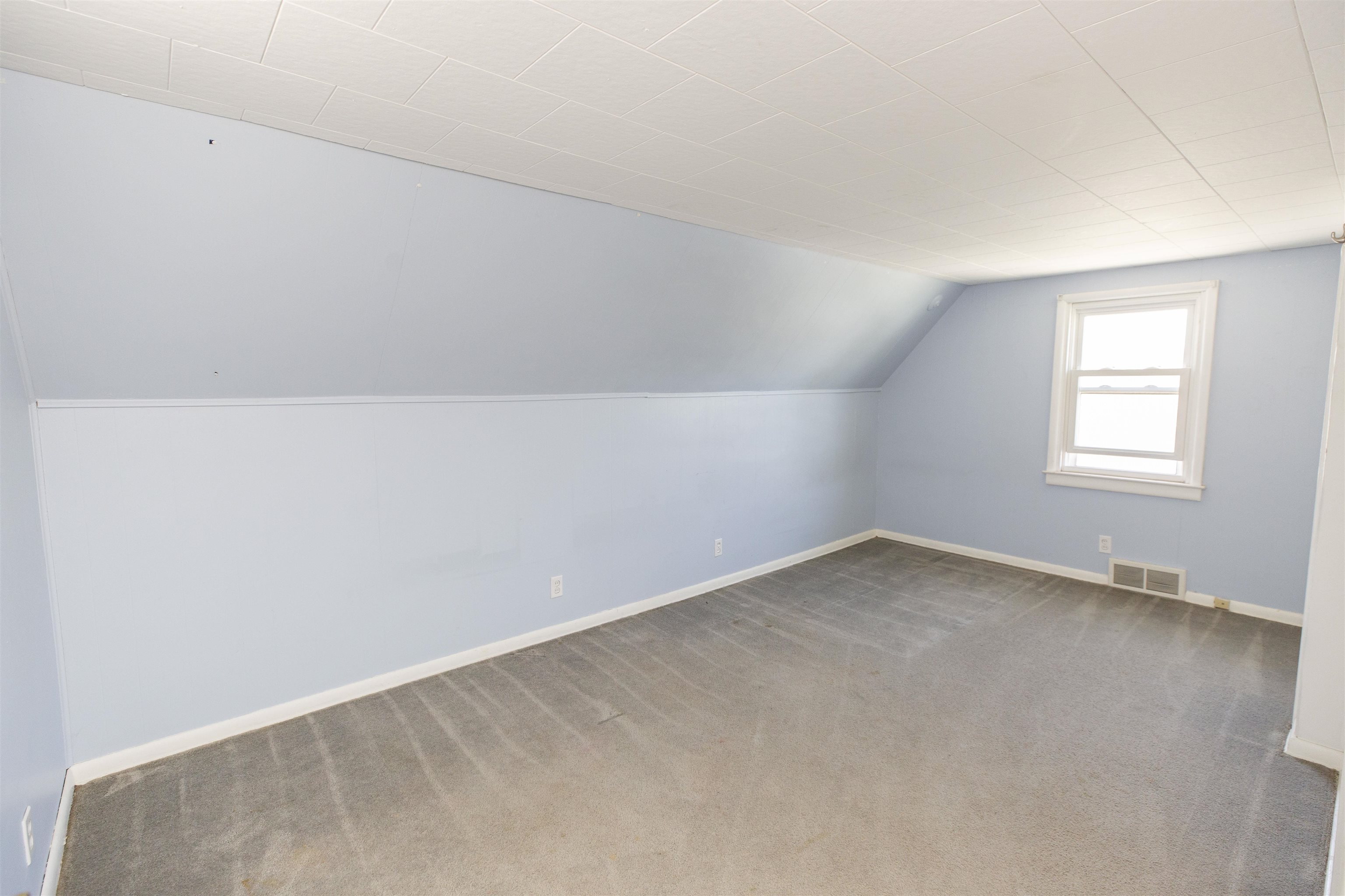 3708 E Lincolnway Highway