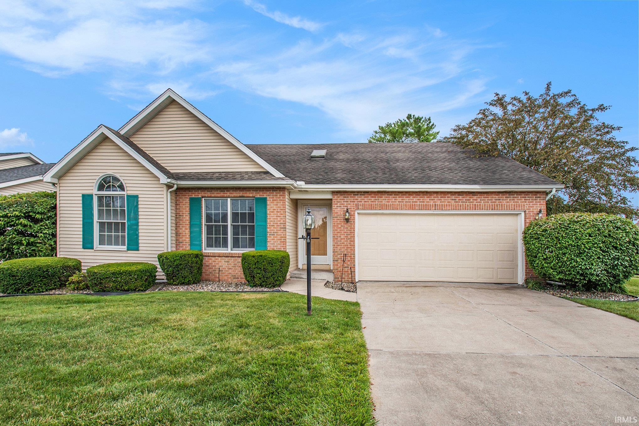 1050 E Andrews Court