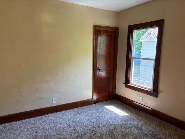 1515 E Donald Street