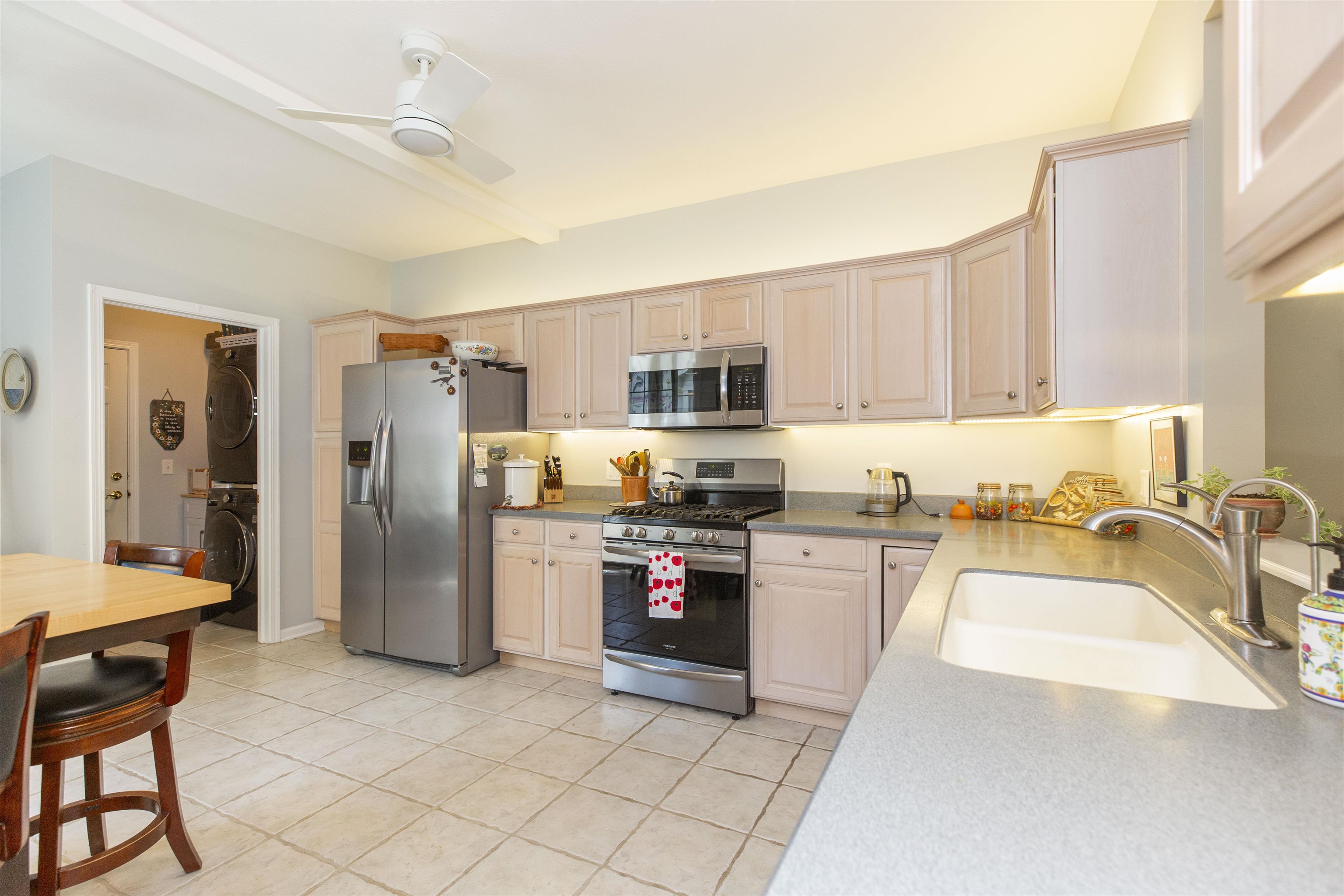 1307 Lake Stream Court