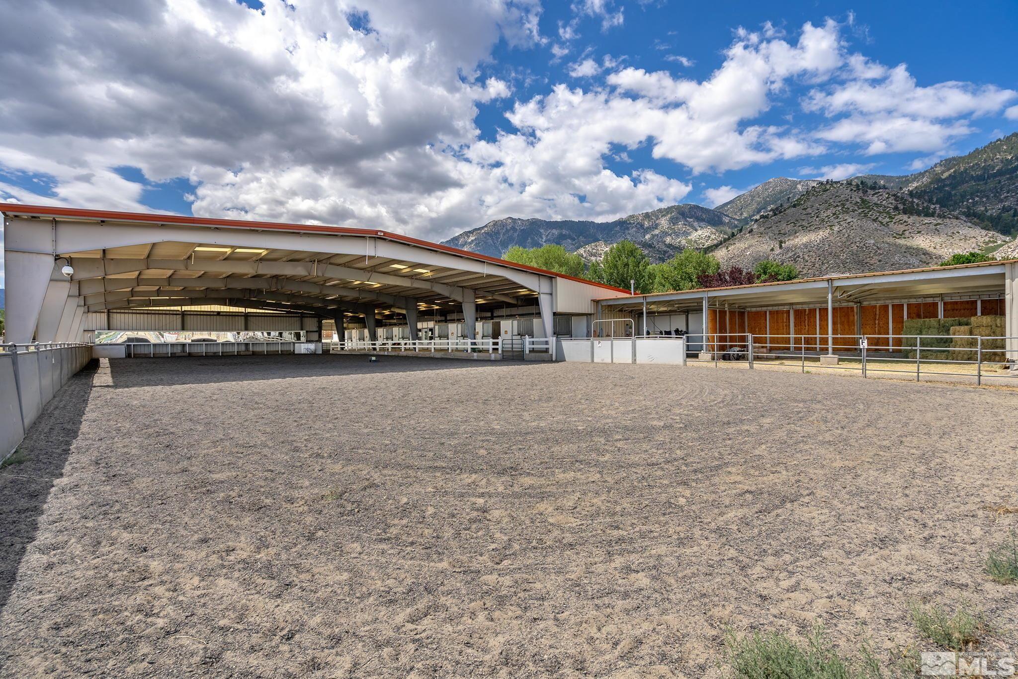 1351 Old Foothill Road