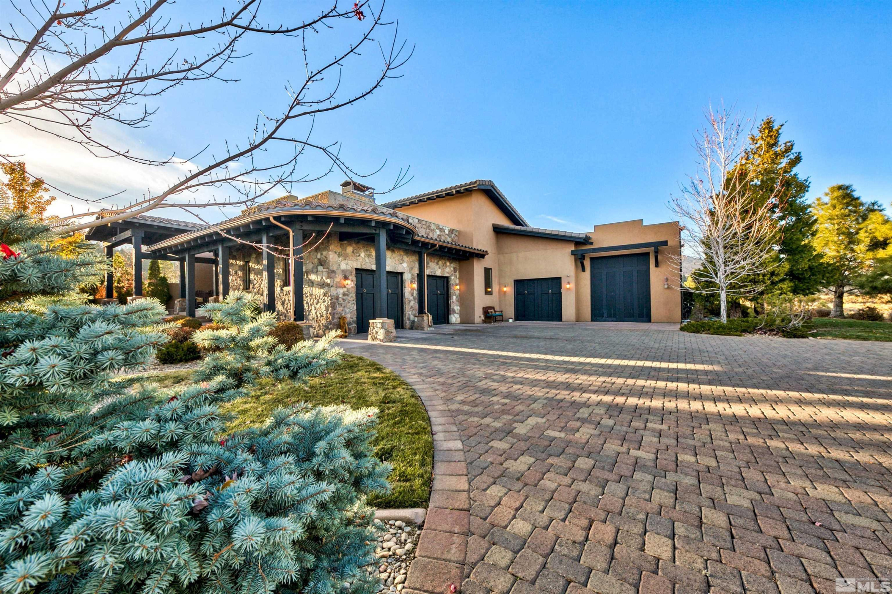 6545 Legend Vista
