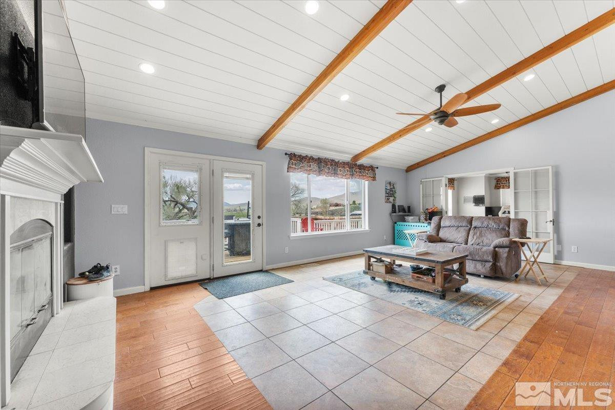 125 River Road