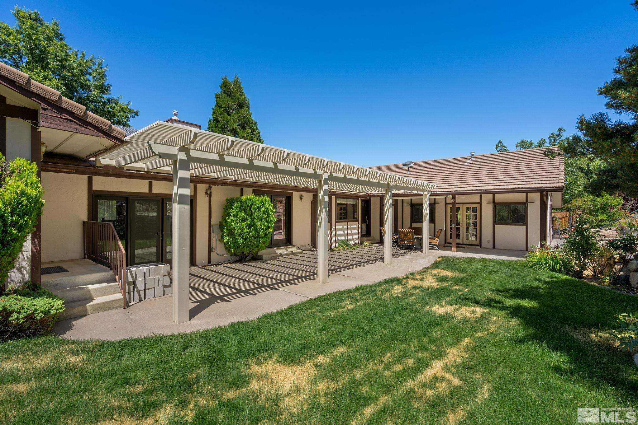 15 Pecetti Circle