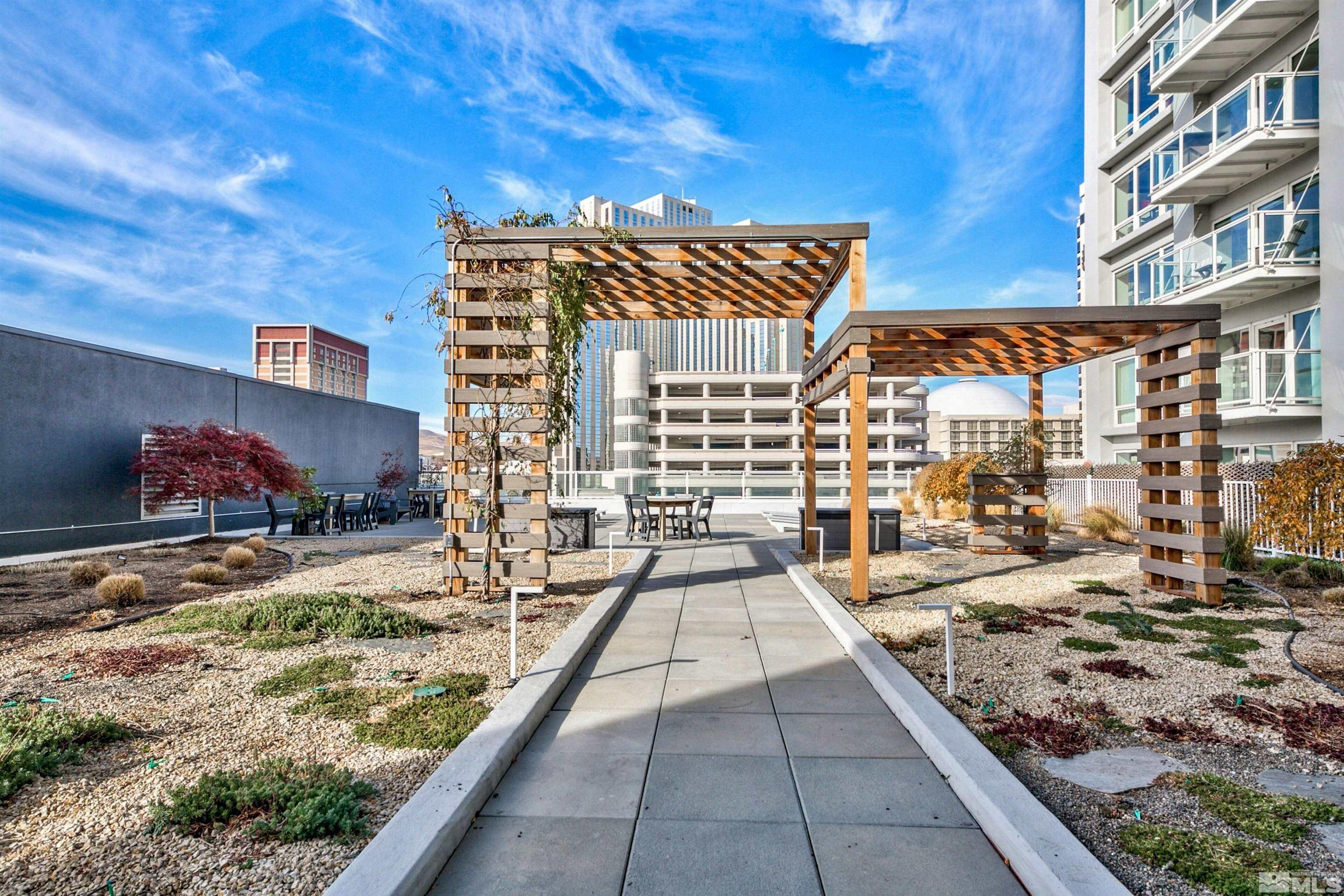 255 N Sierra Street Unit: 312