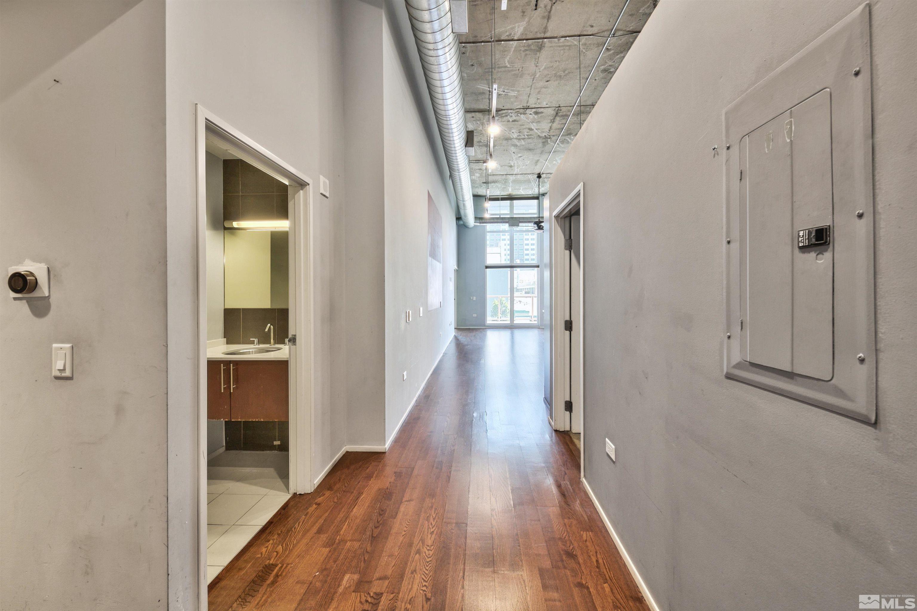 255 N Sierra Street Unit: 312