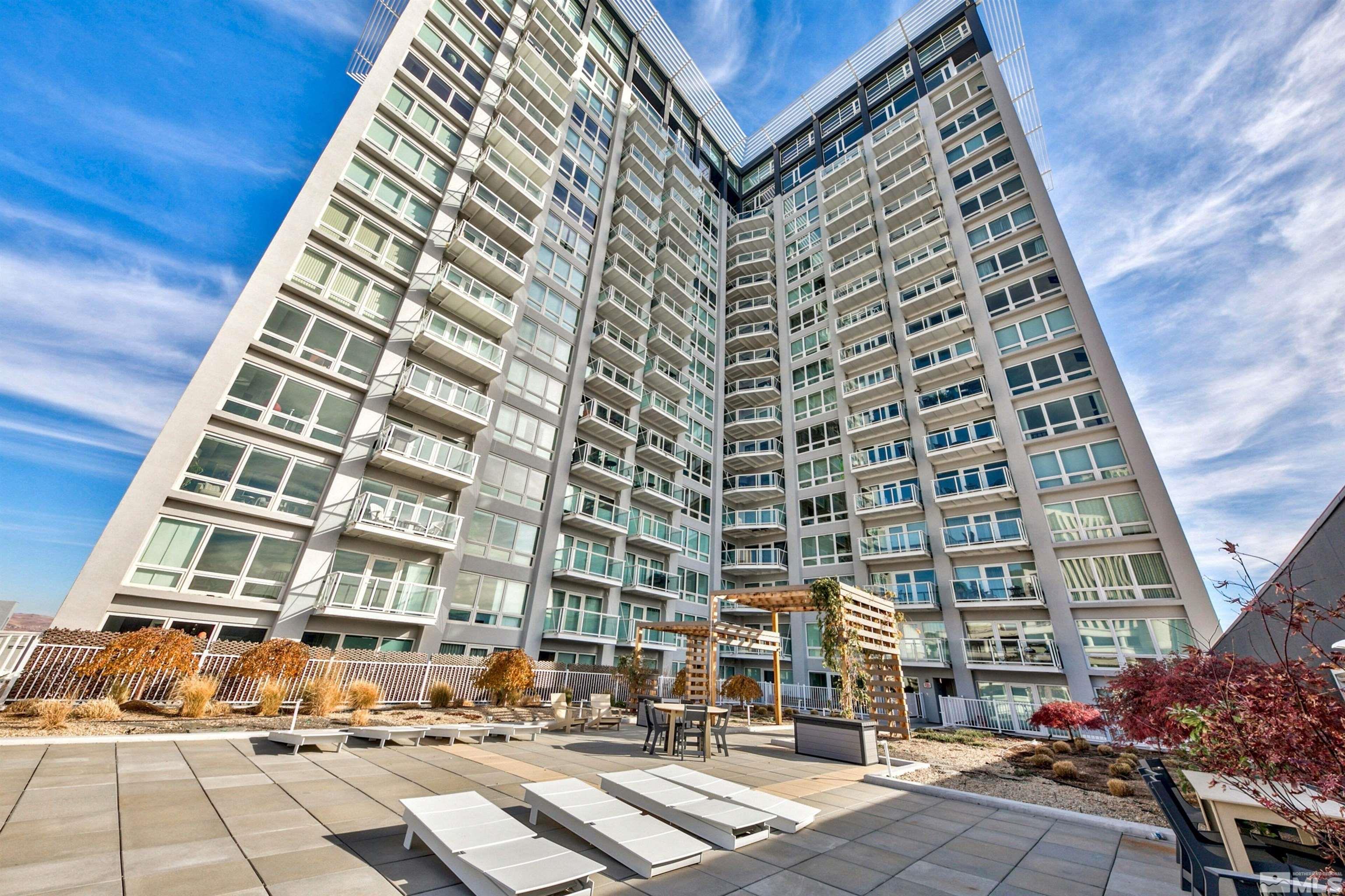 255 N Sierra Street Unit: 312