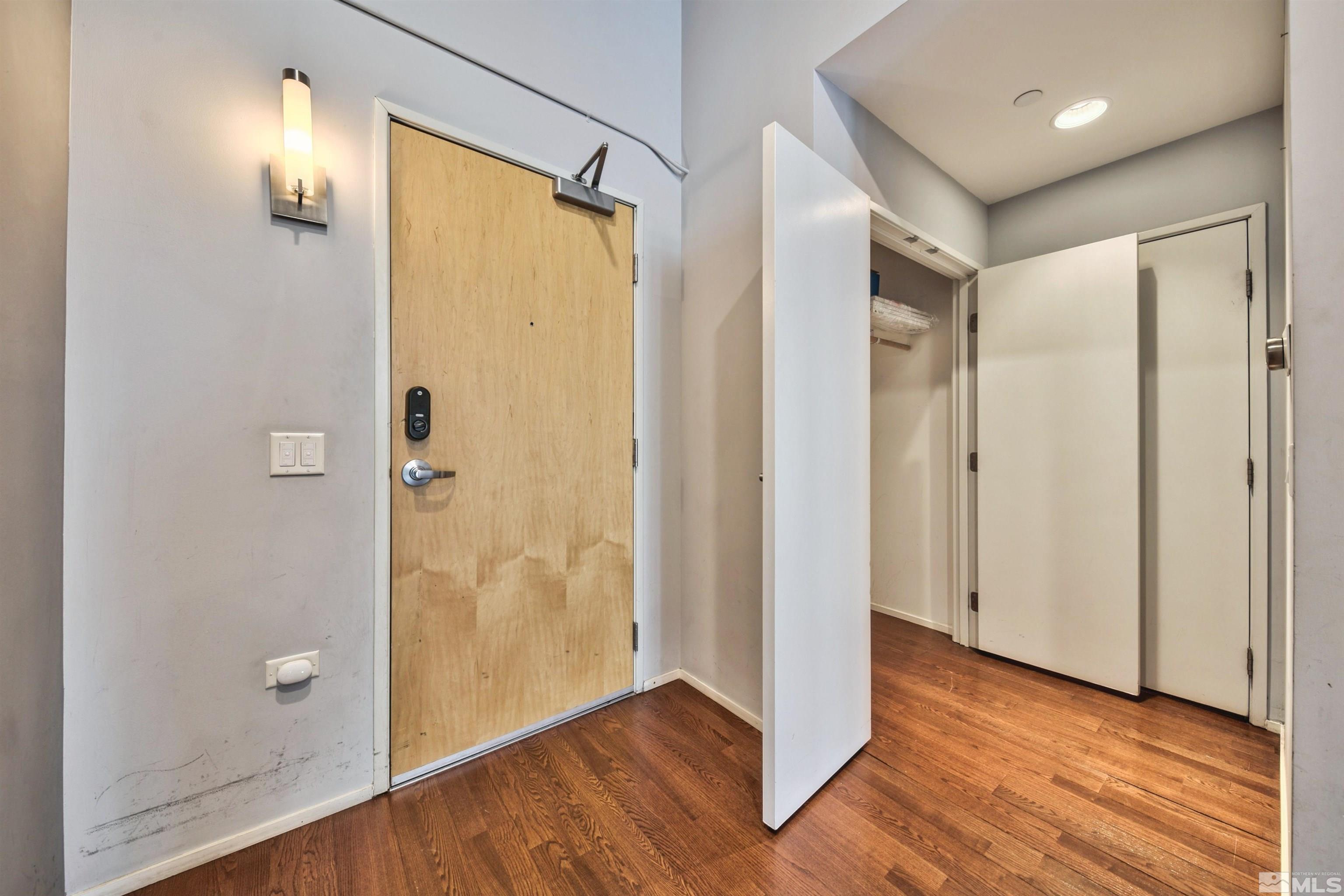 255 N Sierra Street Unit: 312