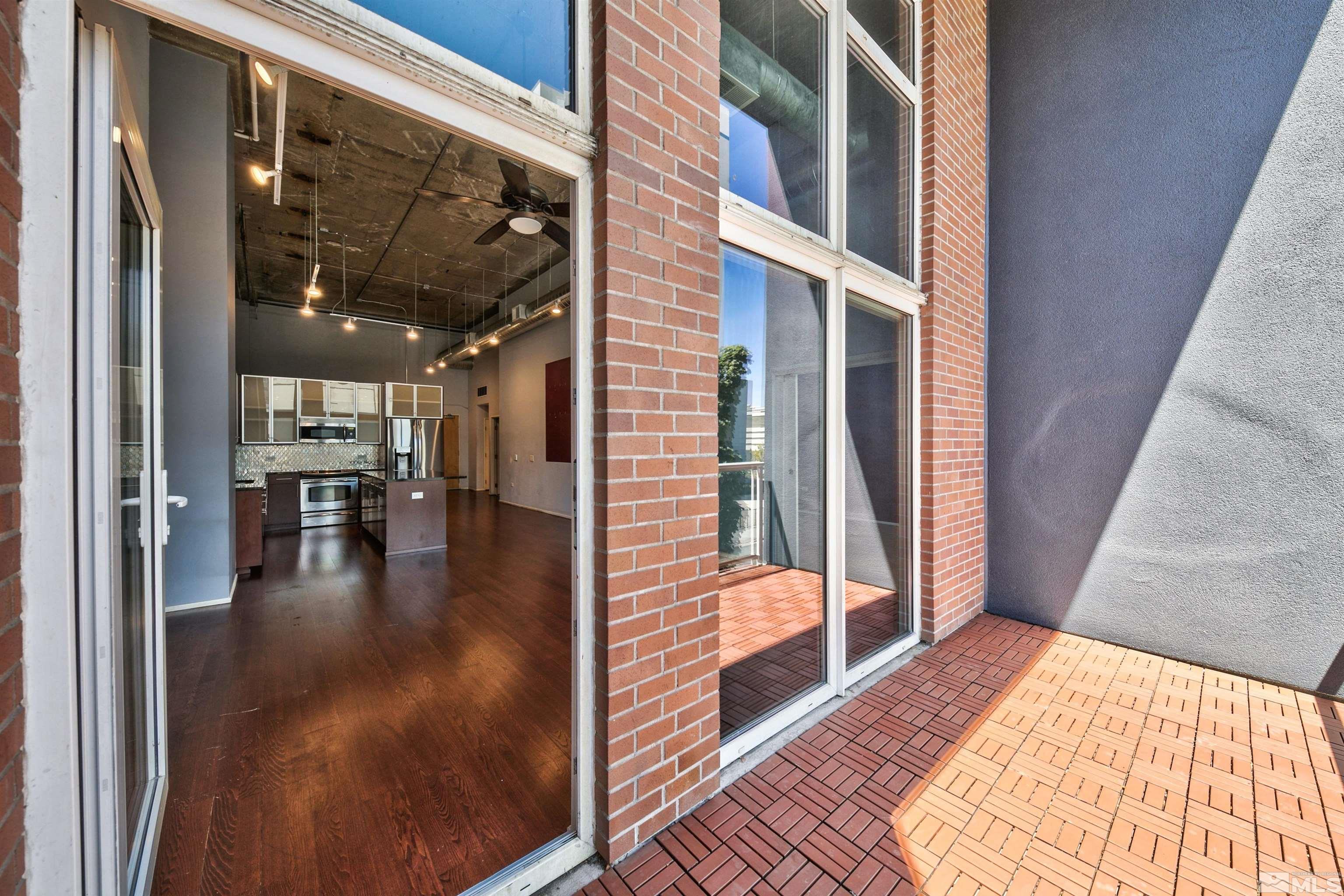 255 N Sierra Street Unit: 312