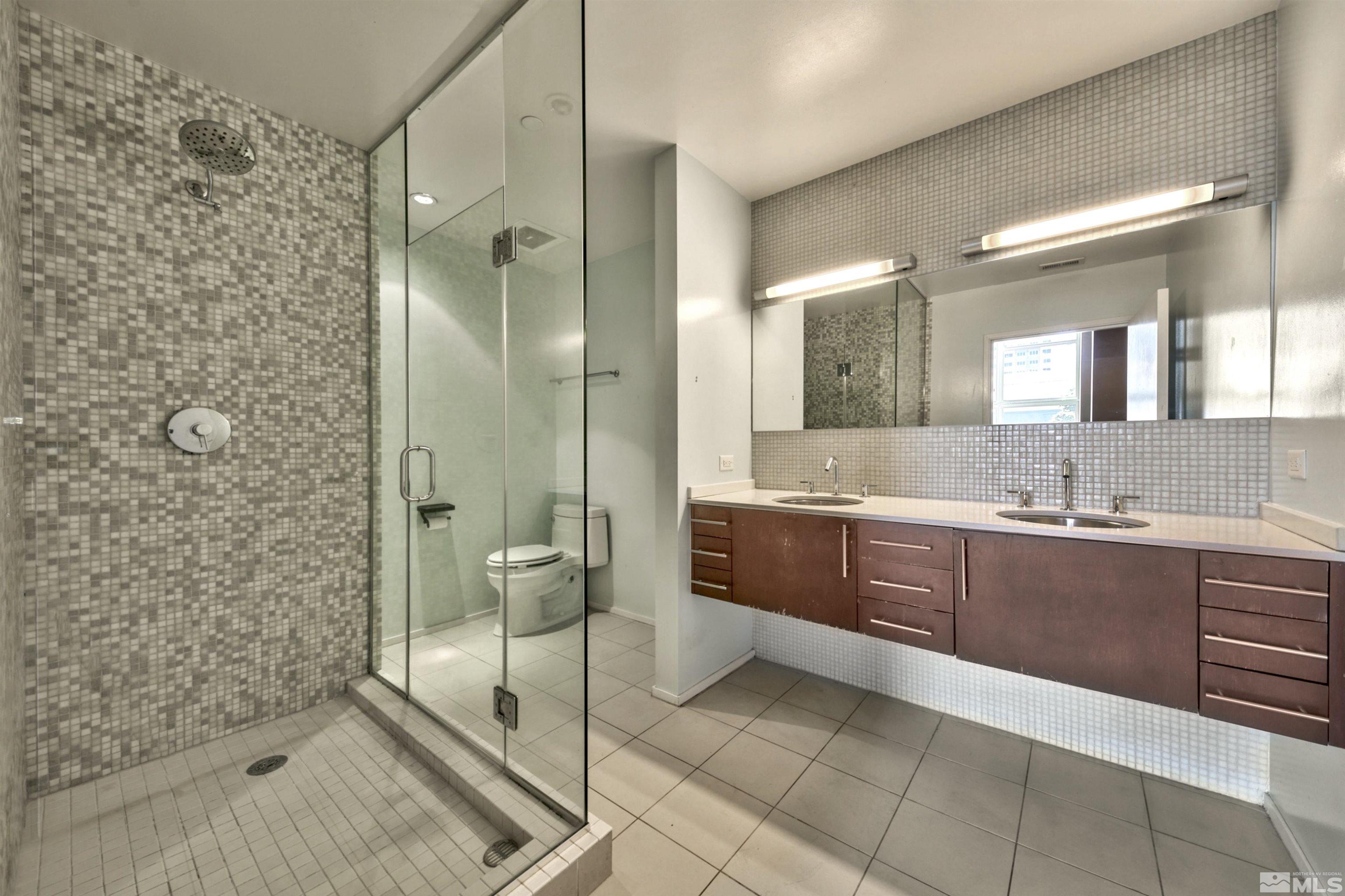255 N Sierra Street Unit: 312