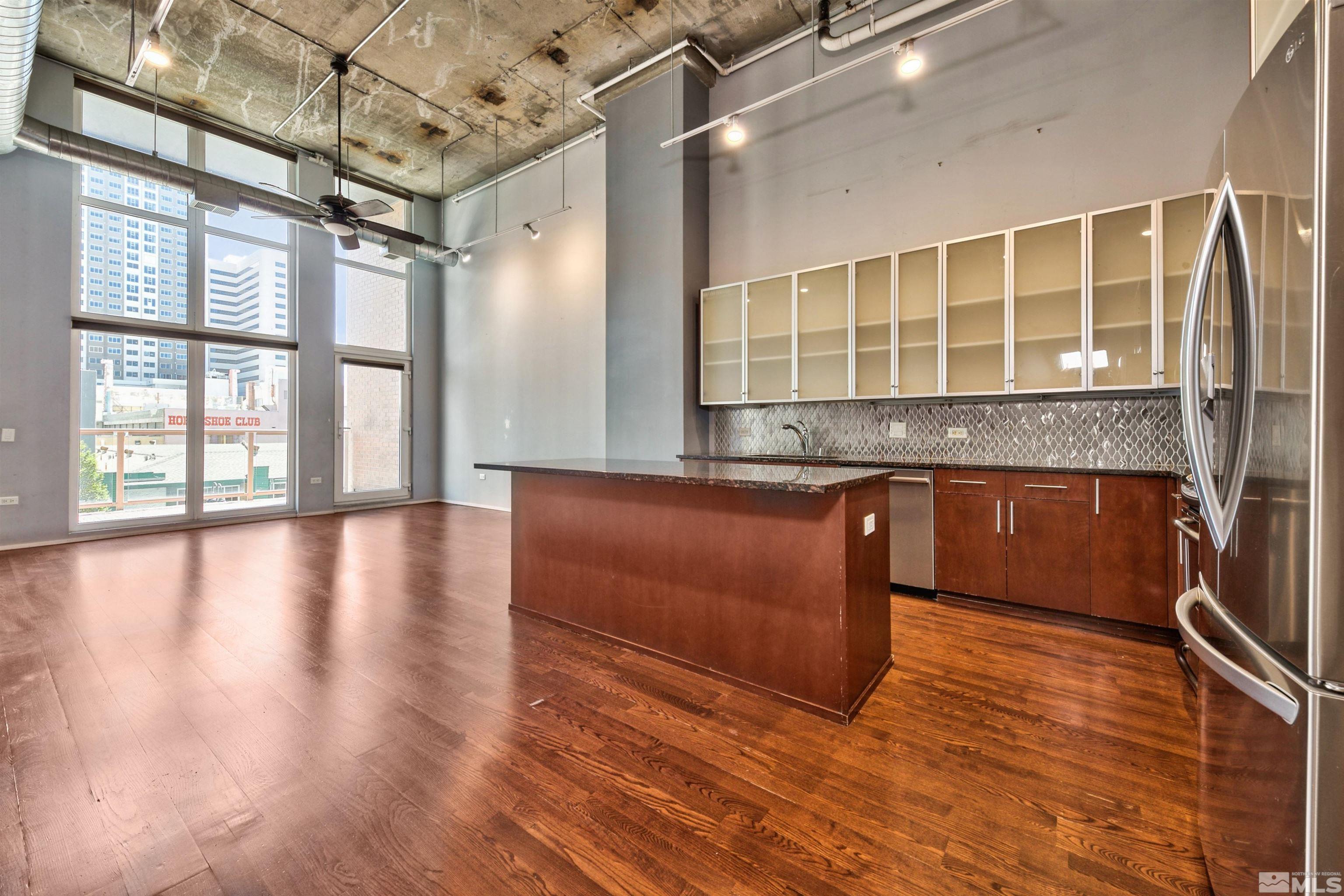 255 N Sierra Street Unit: 312