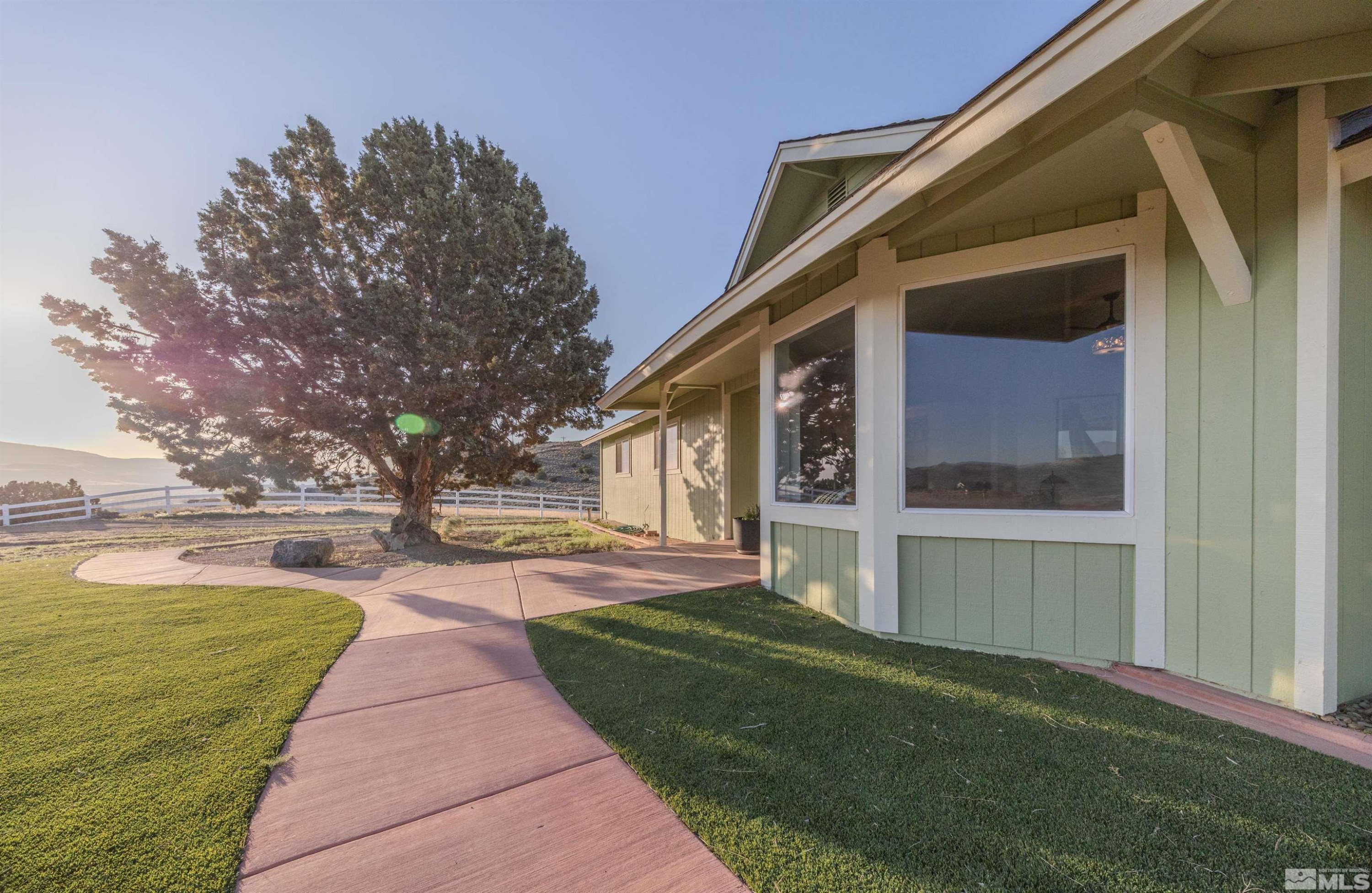 5380 Peralta Way