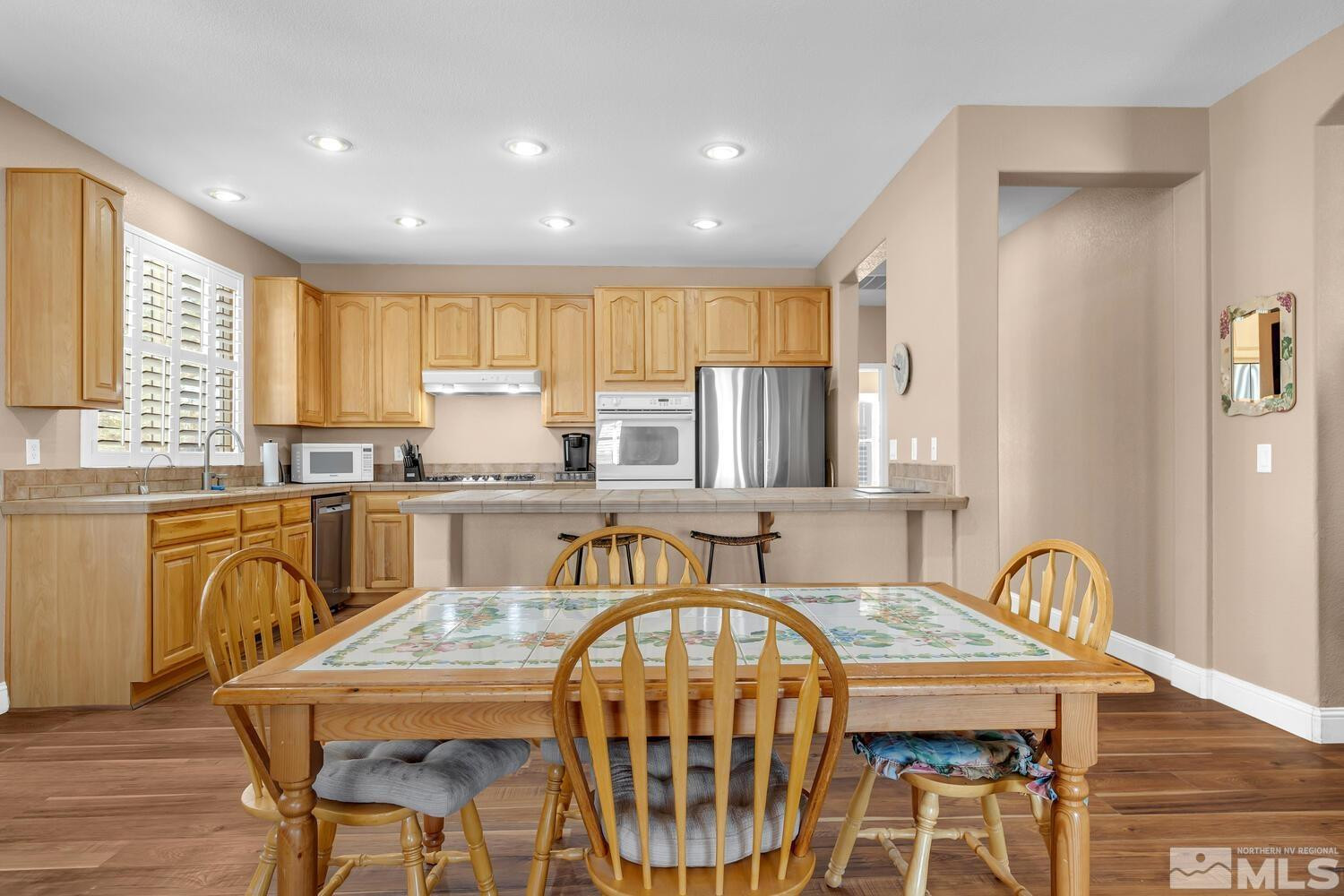 5885 Lone Horse Drive