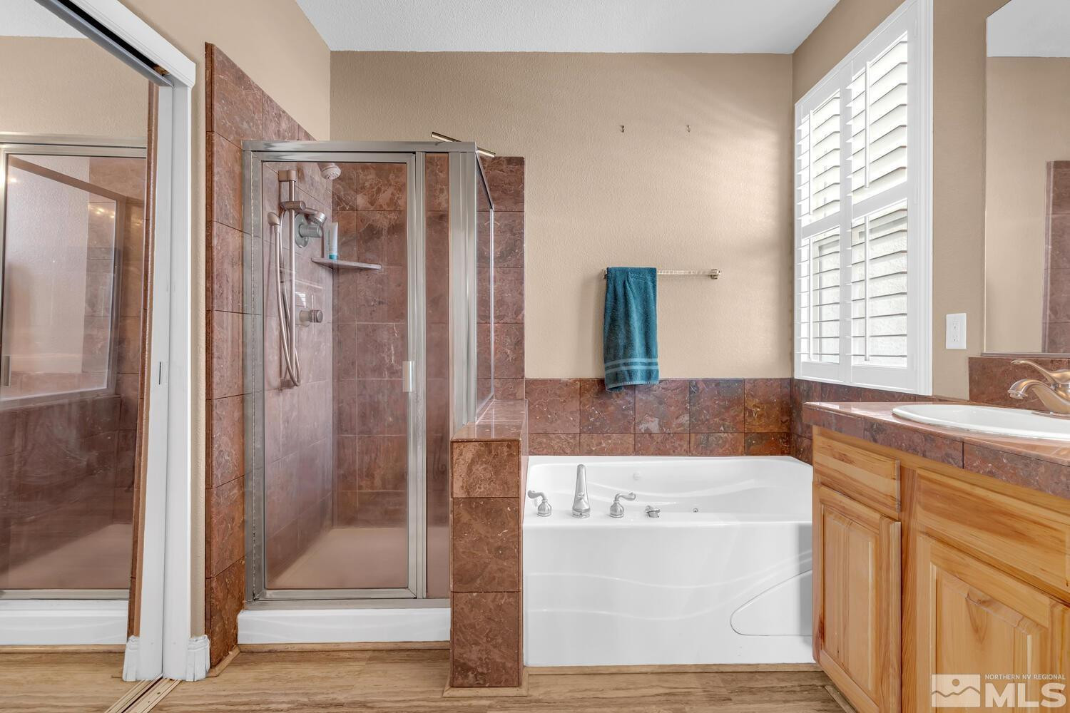5885 Lone Horse Drive