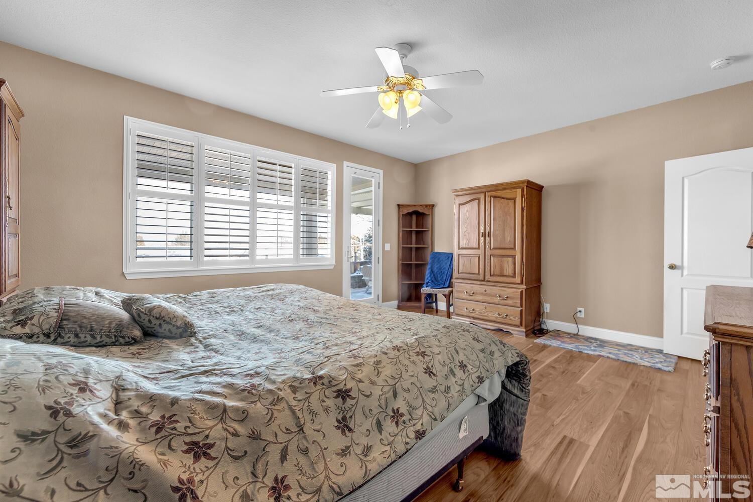 5885 Lone Horse Drive
