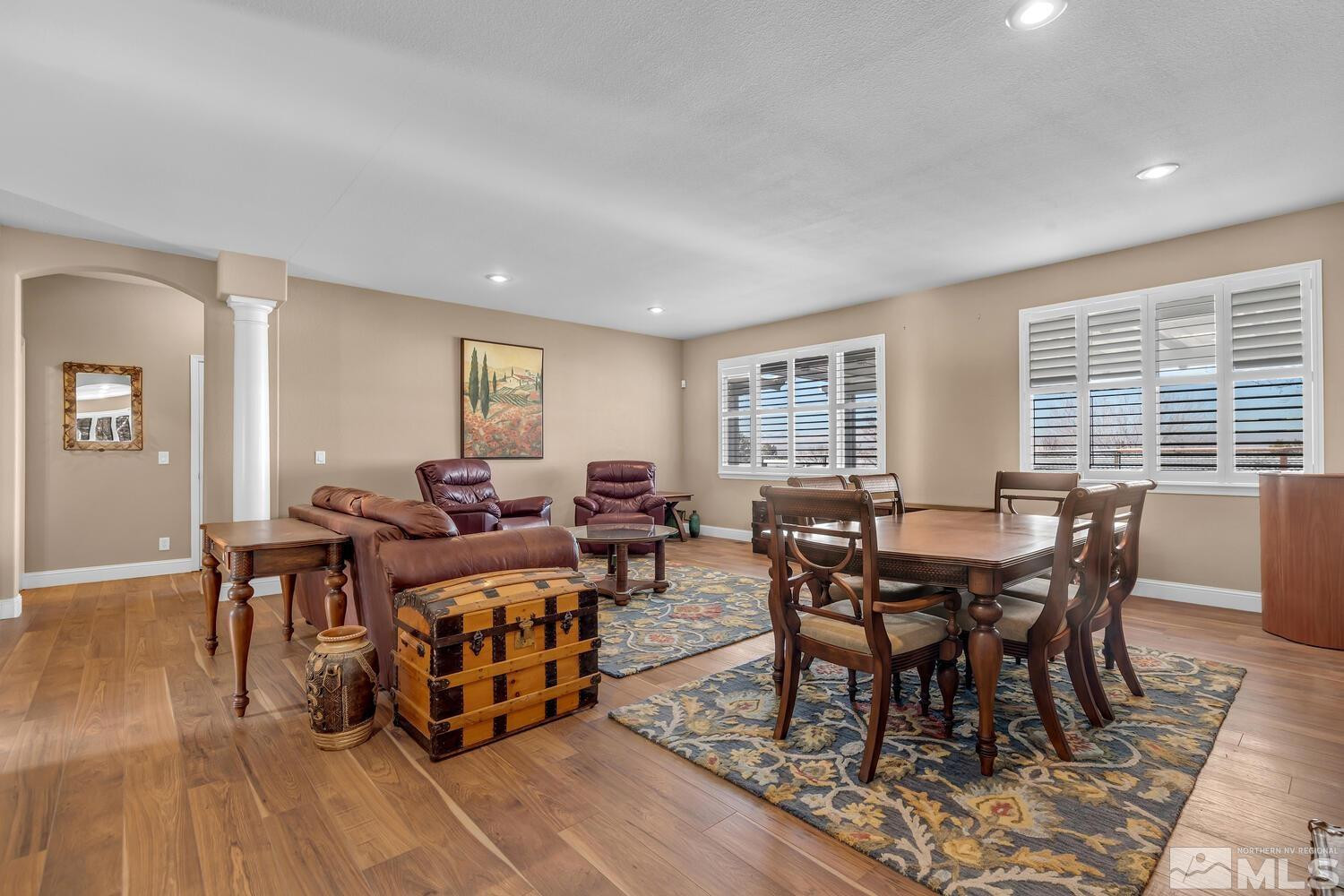 5885 Lone Horse Drive