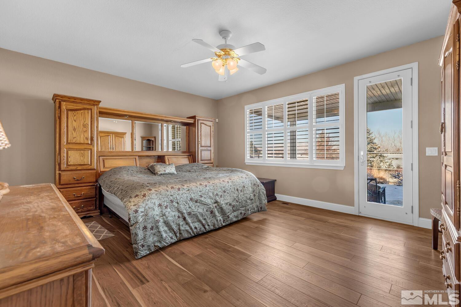5885 Lone Horse Drive
