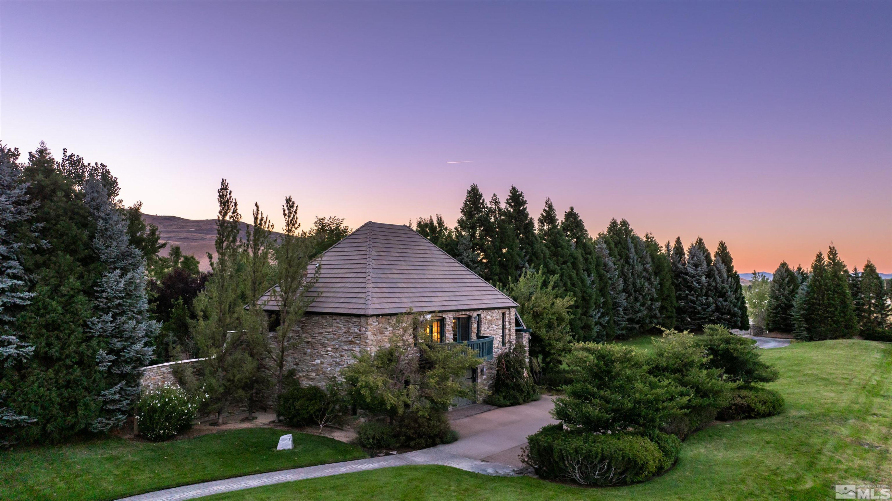 1185 Paddock Lane