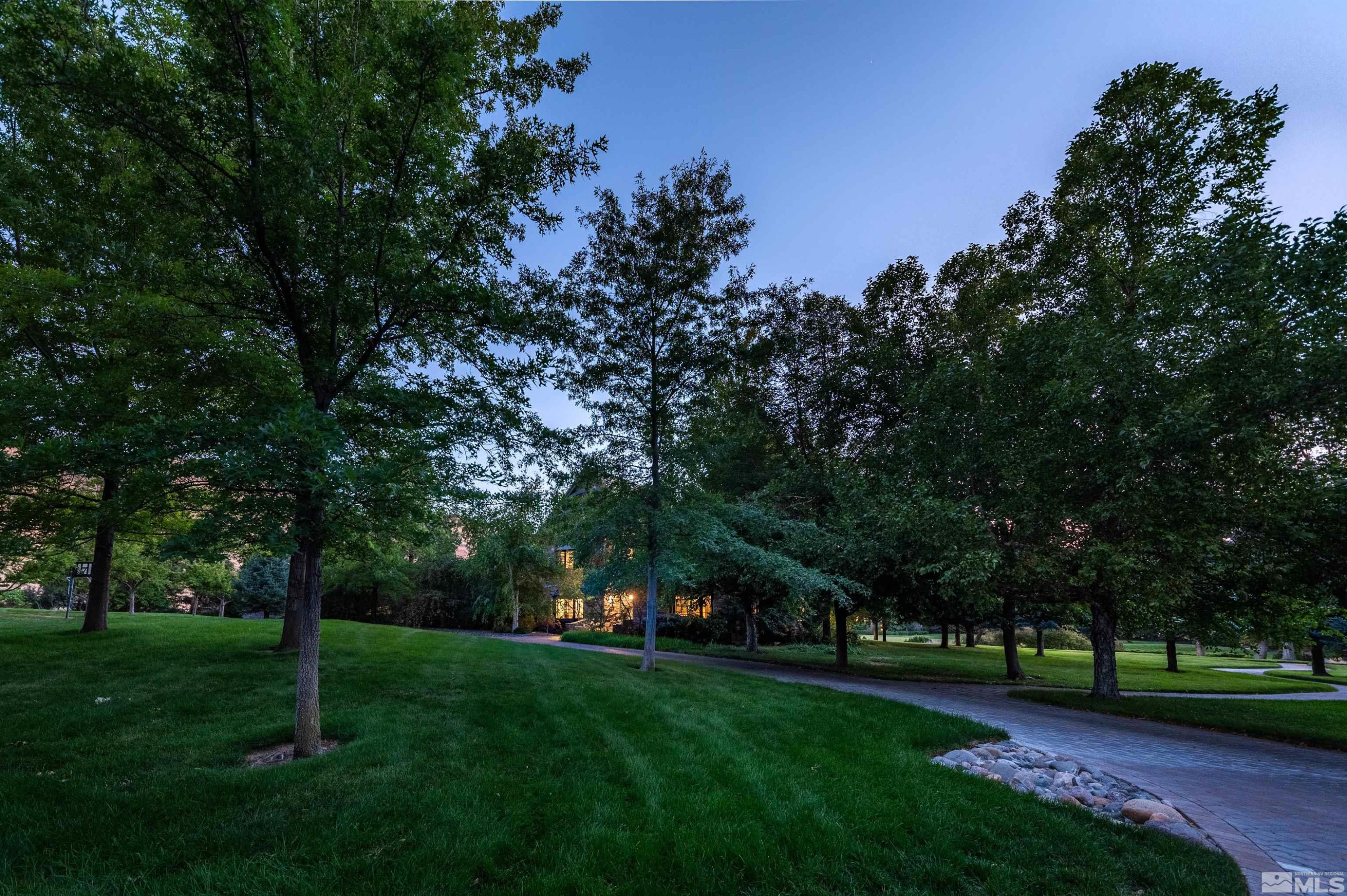 1185 Paddock Lane